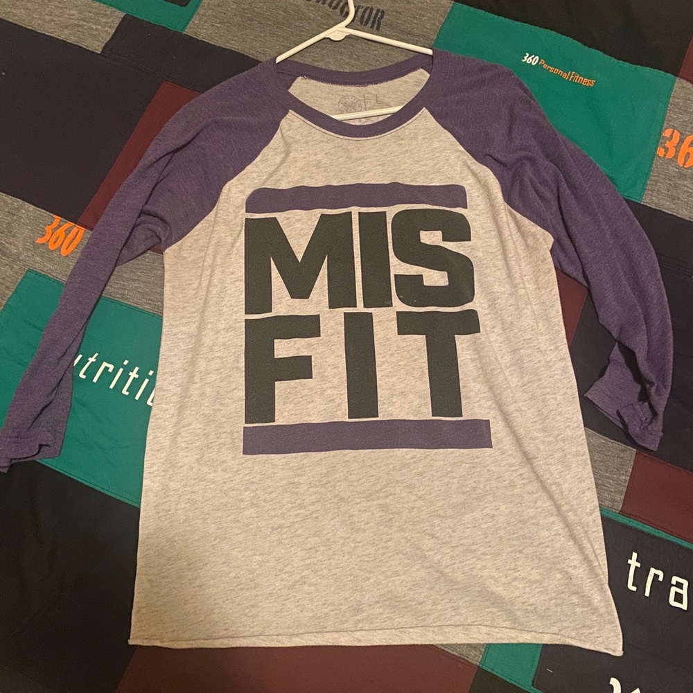 MisFit Athletics 3/4 shirt